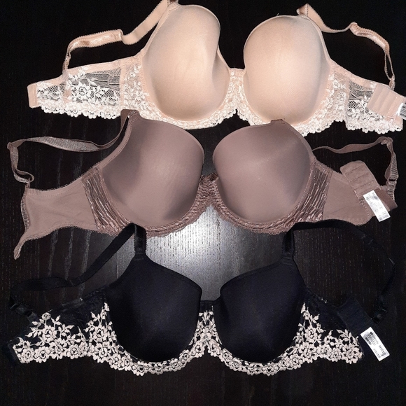 Wacoal Bras (set of 3) SOLD - Picture 2 of 4